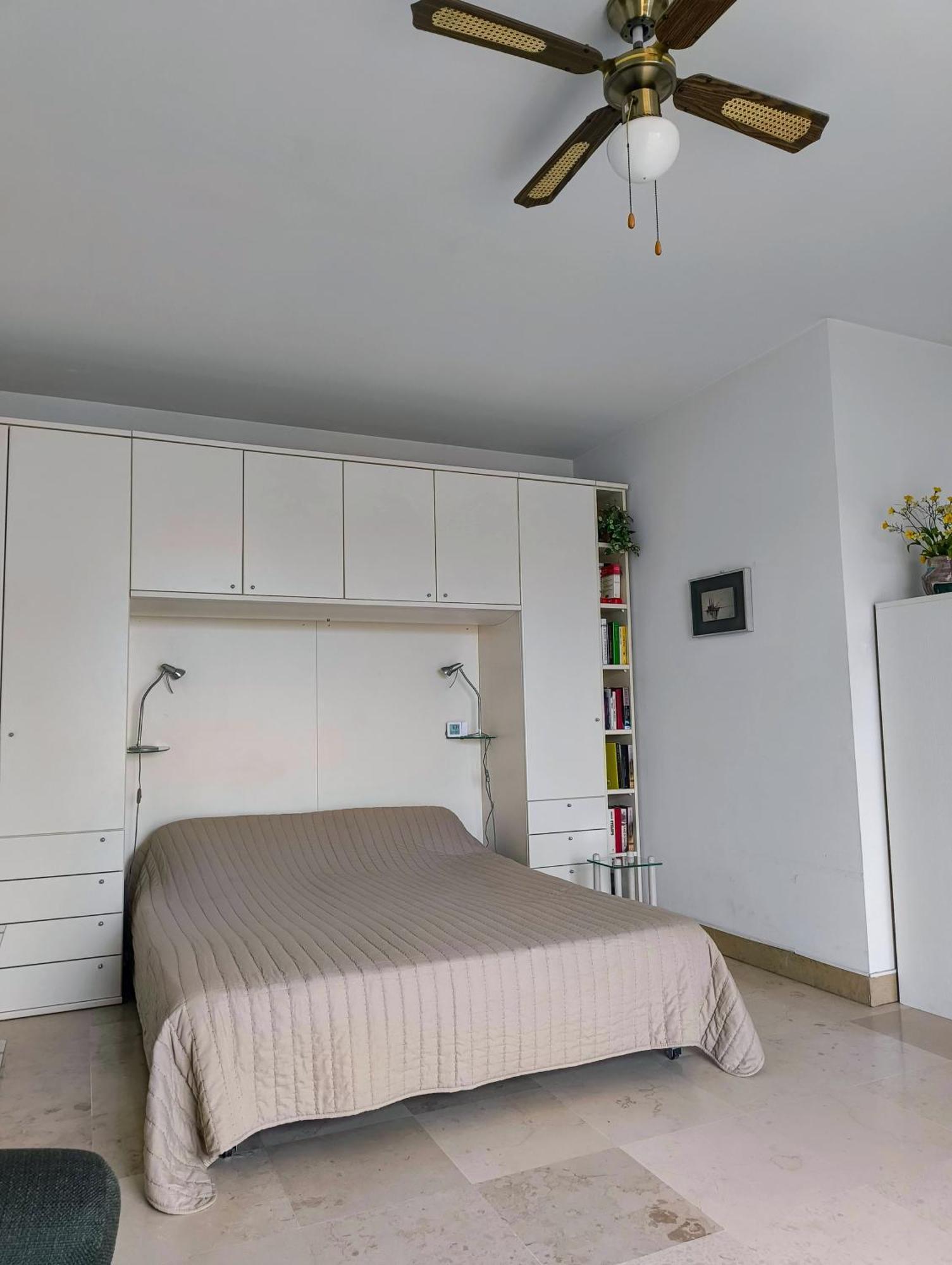 Apartment Bright And Spacious Seaside Studio