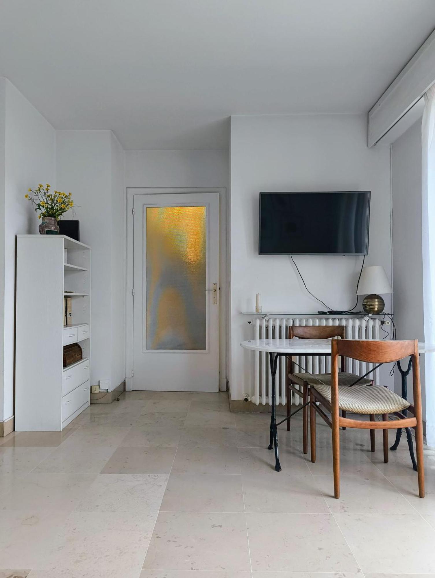 Apartment Bright And Spacious Seaside Studio